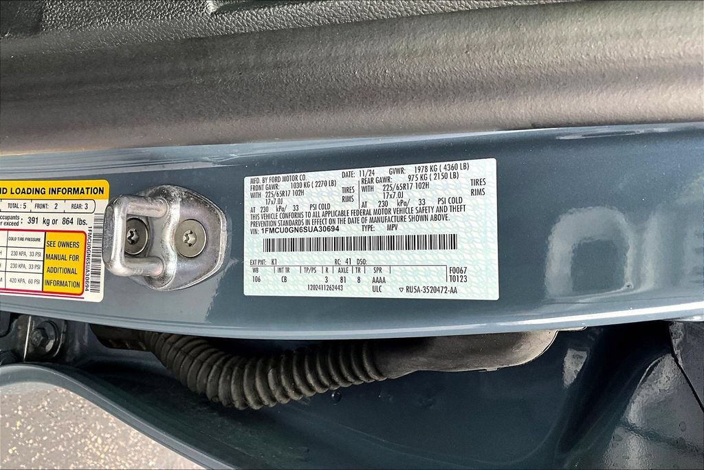 Certified 2025 Ford Escape Active w/ Cold Weather Package FWD image 19