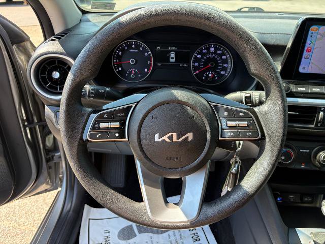 Used 2022 Kia Forte LXS w/ LXS Technology Package FWD image 14
