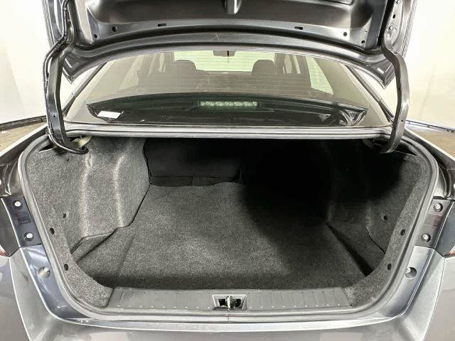 Used 2022 Nissan Versa S w/ Electronics Package FWD image 20