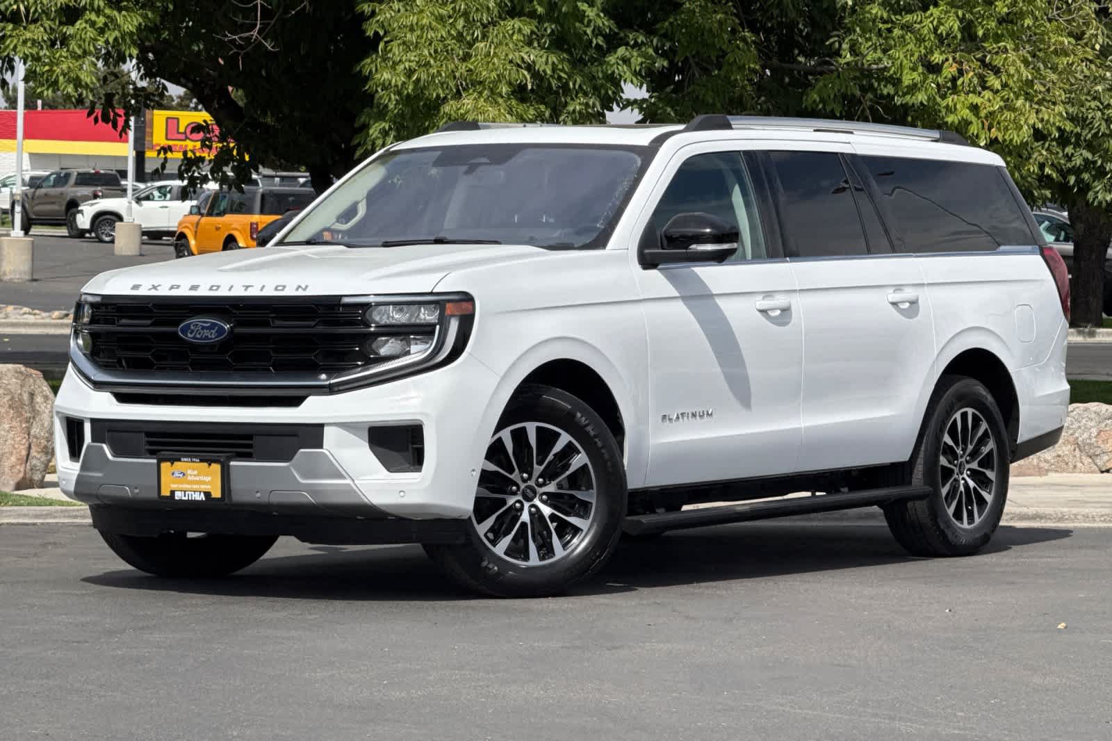 Certified 2025 Ford Expedition Max Platinum AWD/4WD image 1