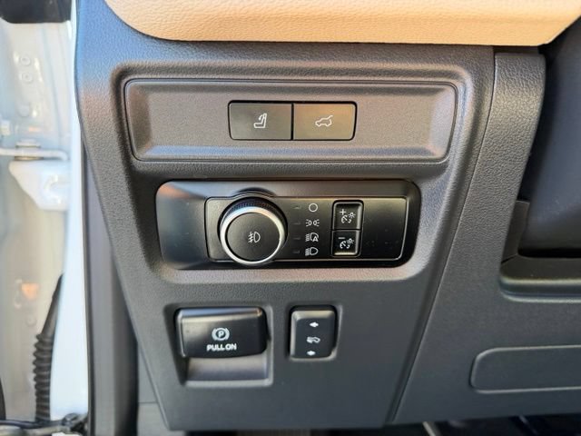 Certified 2024 Ford Expedition Max Limited AWD/4WD image 11