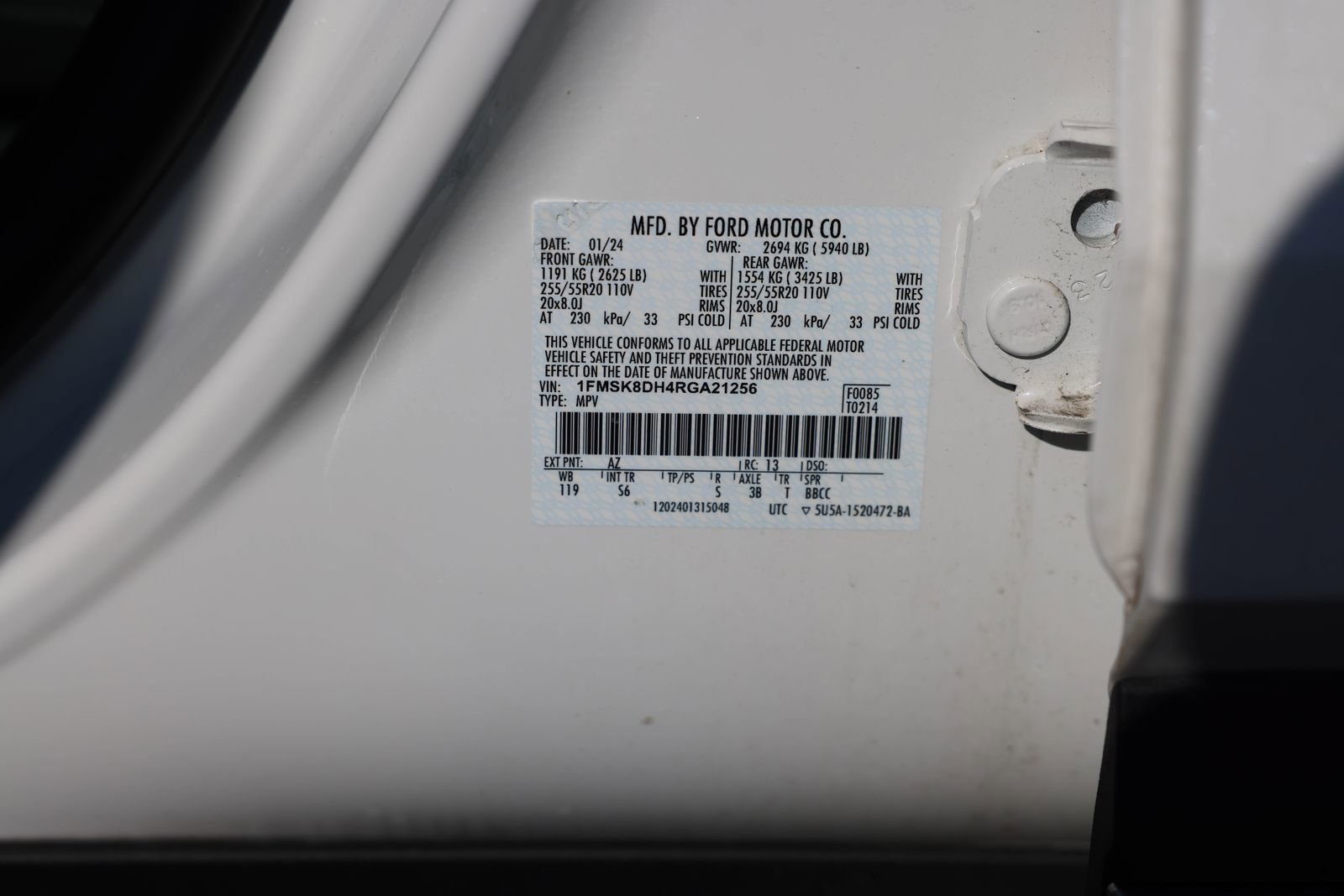Certified 2024 Ford Explorer XLT w/ Equipment Group 202A AWD/4WD image 41