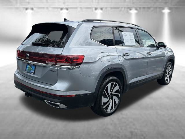 Used 2024 Volkswagen Atlas SE AWD/4WD image 5
