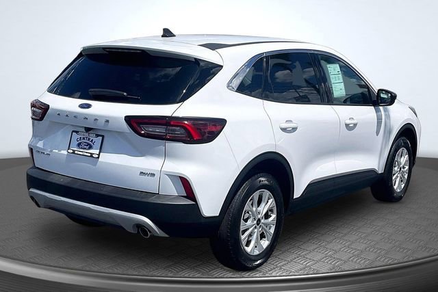 Certified 2024 Ford Escape Active AWD/4WD image 13