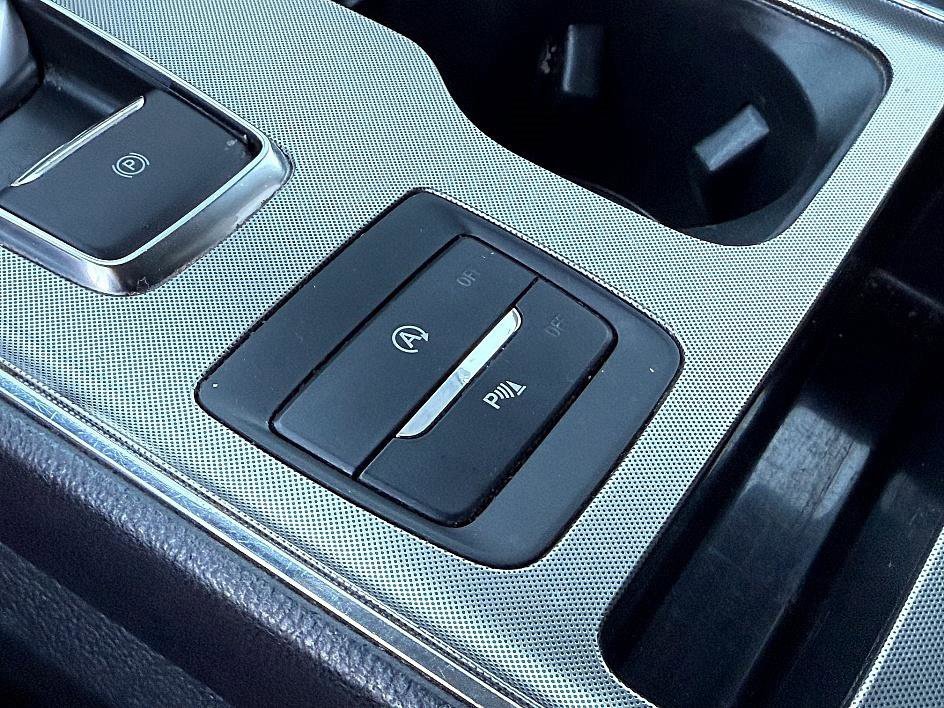 Certified 2022 Ford Edge Titanium image 23