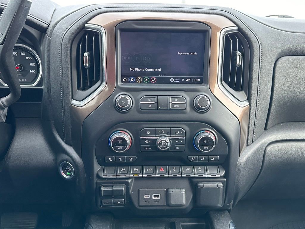 Used 2022 Chevrolet Silverado 1500 High Country w/ Technology Package image 34