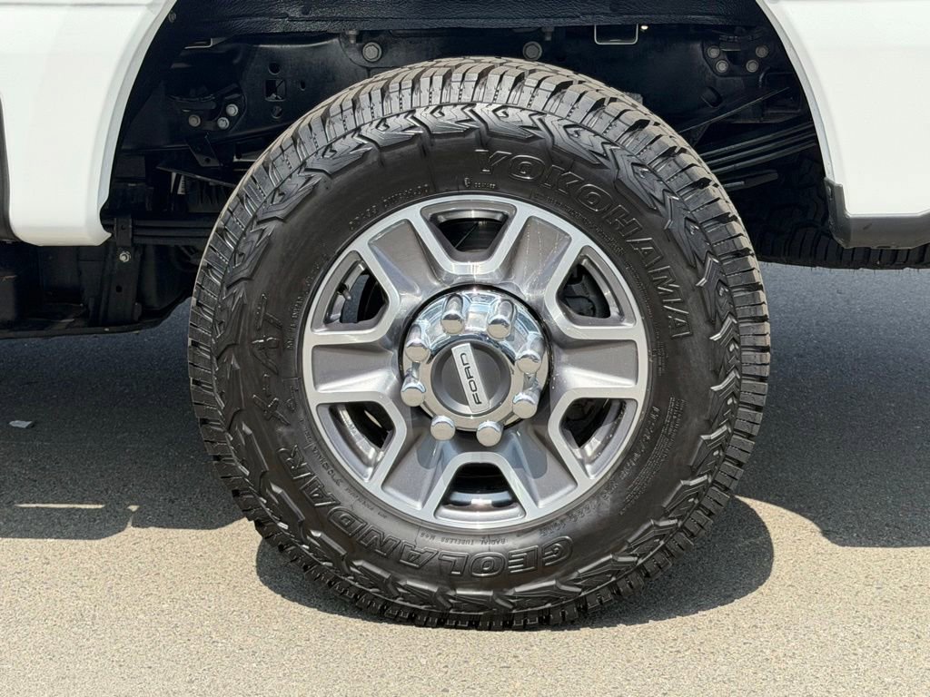 Certified 2024 Ford F350 Lariat AWD/4WD image 16