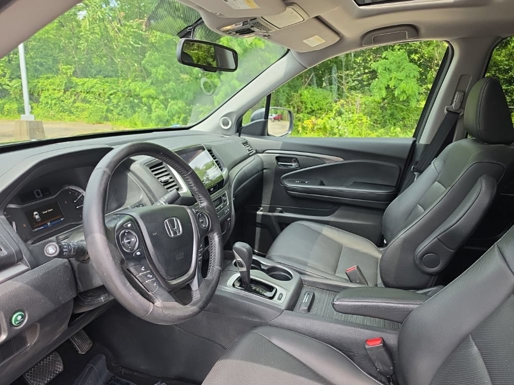 Used 2019 Honda Ridgeline RTL-T image 10