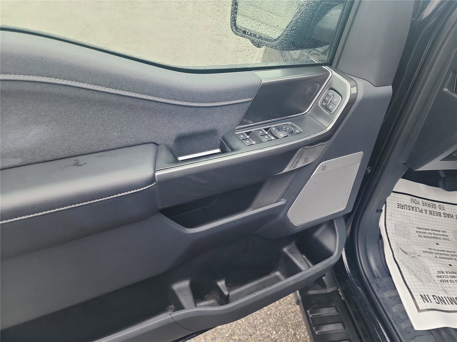 Certified 2022 Ford F150 Lariat w/ Equipment Group 502A High image 14