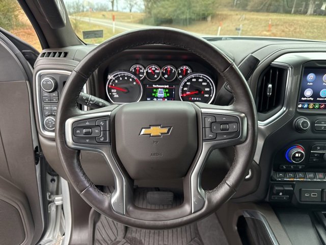 Used 2022 Chevrolet Silverado 1500 LTZ w/ LTZ Premium Package image 13
