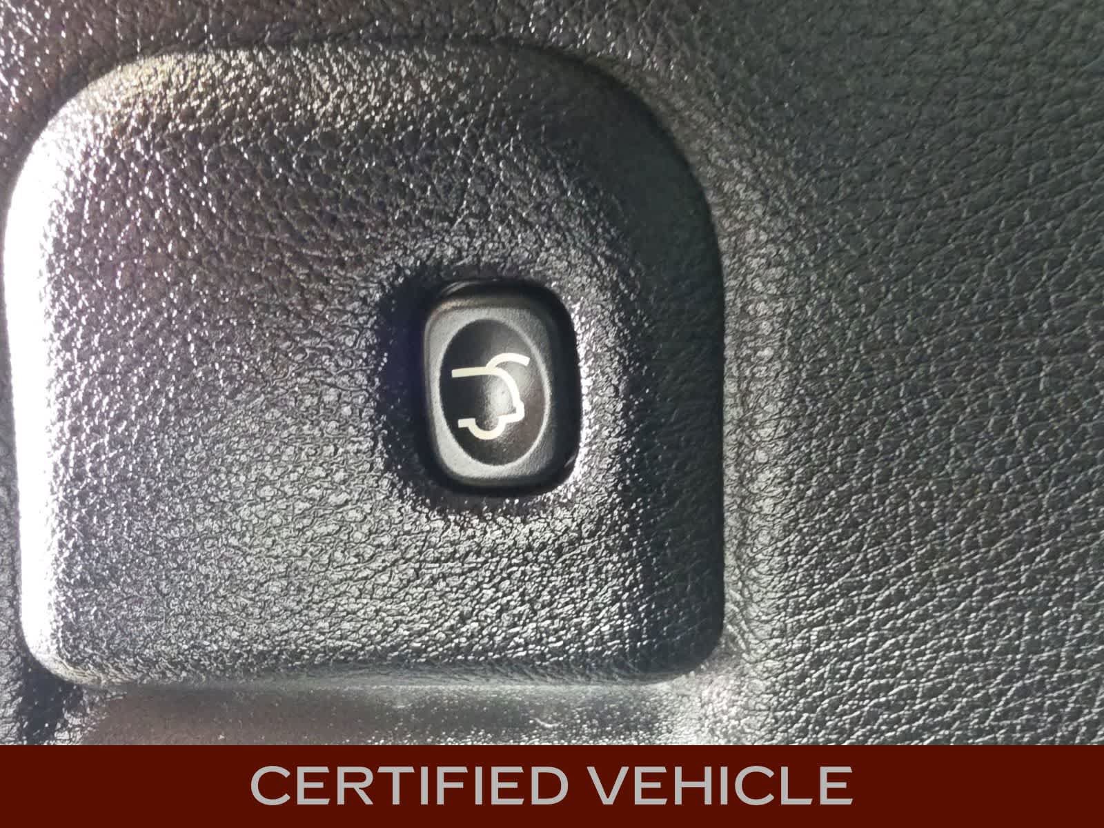 Used 2019 Jeep Grand Cherokee Altitude AWD/4WD image 33
