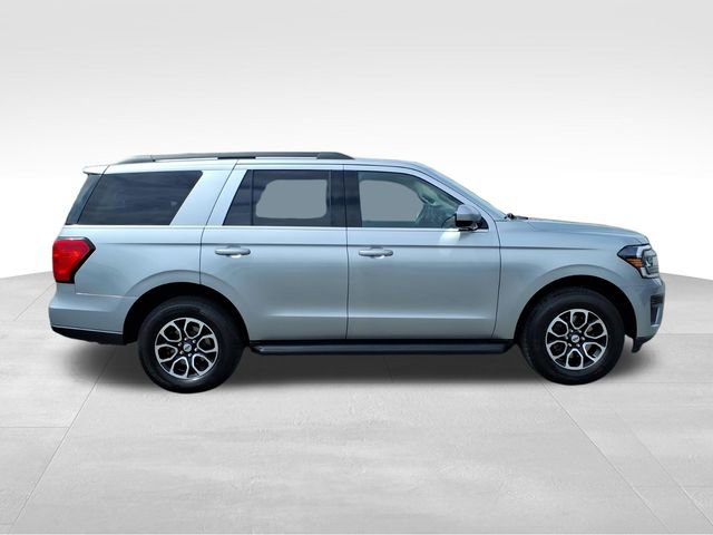 Certified 2024 Ford Expedition XLT AWD/4WD image 11