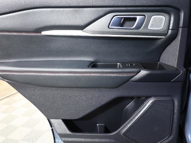 Certified 2025 Ford Explorer ST AWD/4WD image 35
