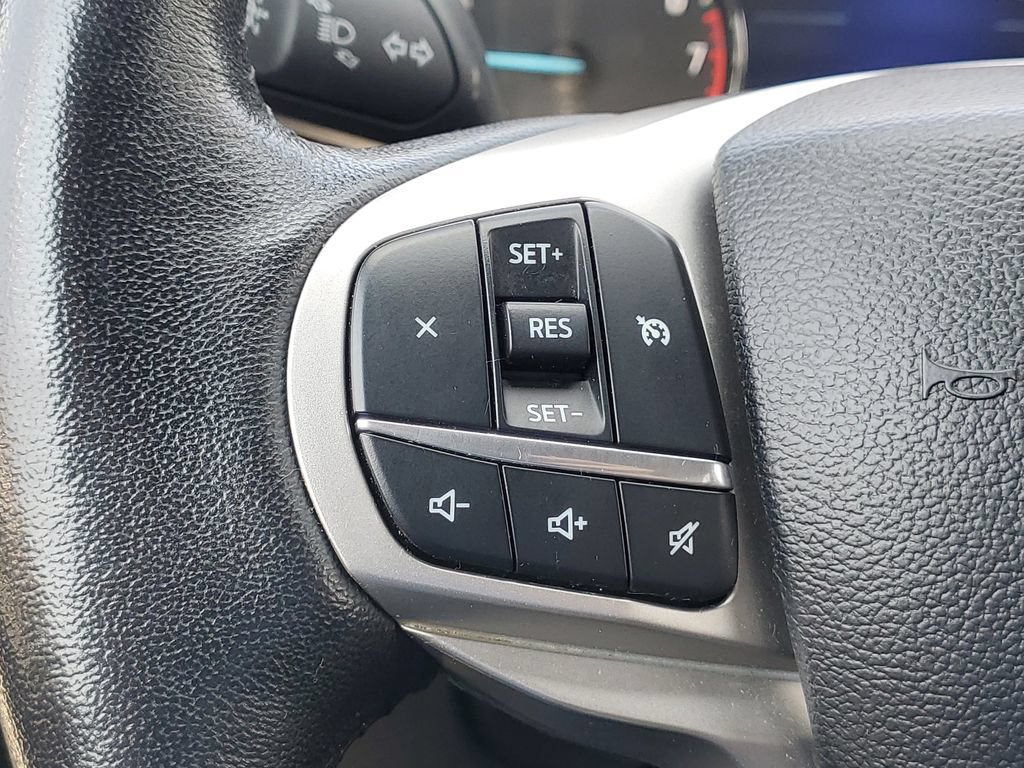 Certified 2024 Ford Explorer XLT w/ Equipment Group 202A AWD/4WD image 25