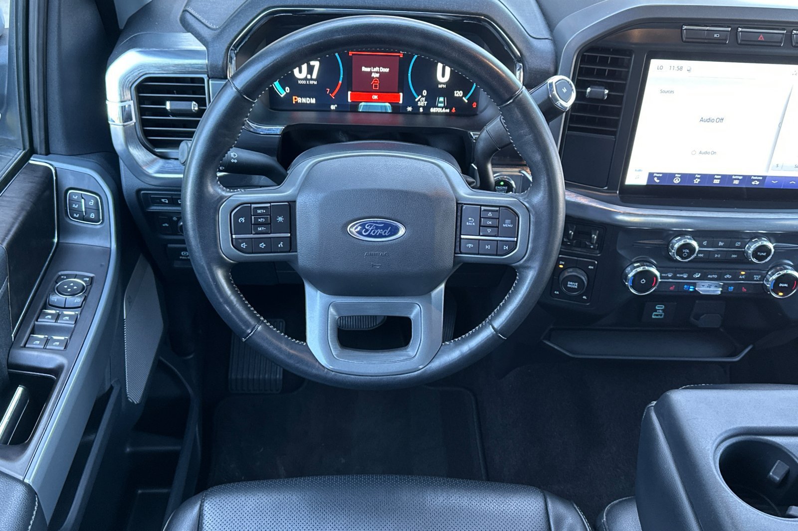 Certified 2022 Ford F150 Lariat w/ Equipment Group 501A Mid AWD/4WD image 17