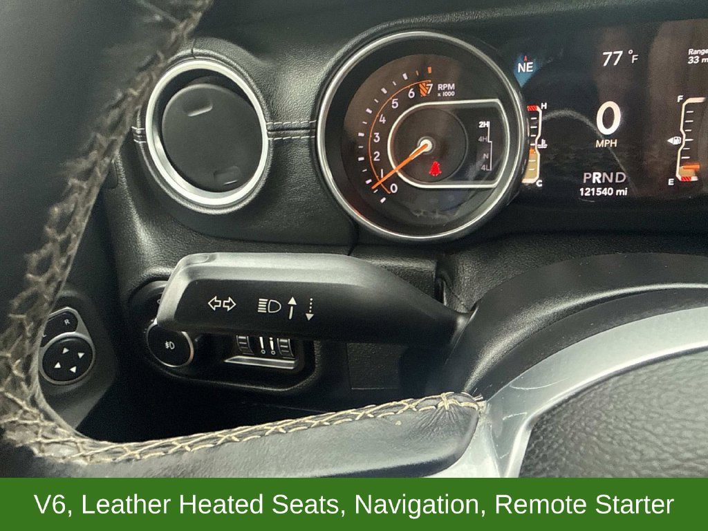 Used 2018 Jeep Wrangler Unlimited Sahara AWD/4WD image 31