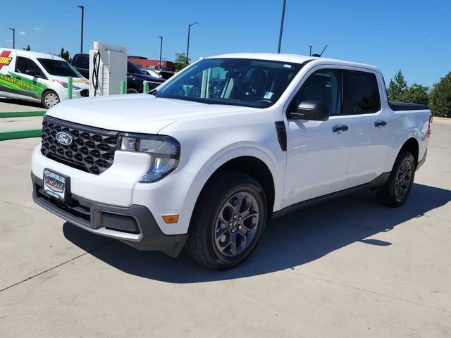 Certified 2025 Ford Maverick XLT w/ 4K Tow Package AWD/4WD image 4