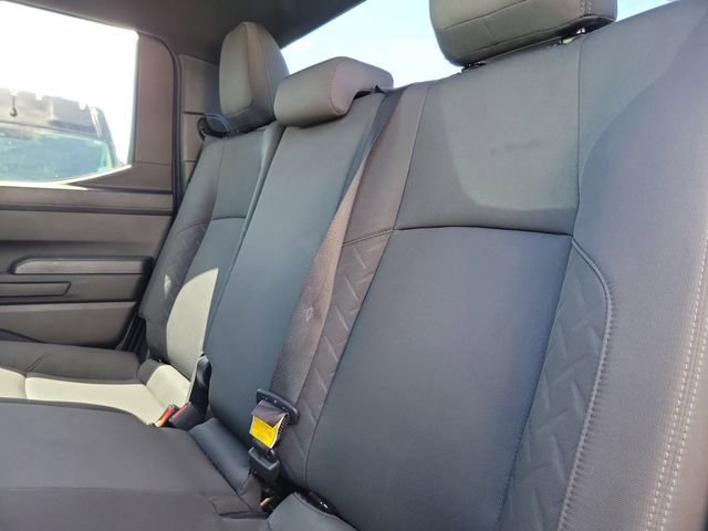Used 2024 Toyota Tacoma SR AWD/4WD image 8
