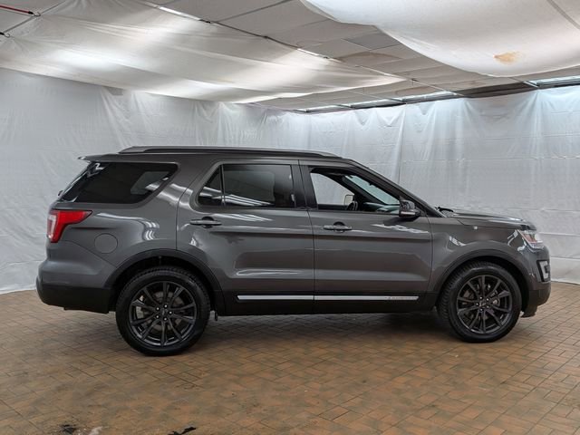 Certified 2017 Ford Explorer XLT w/ Equipment Group 202A AWD/4WD image 8