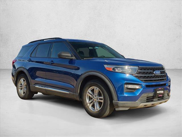 Certified 2020 Ford Explorer XLT w/ Equipment Group 202A RWD image 4