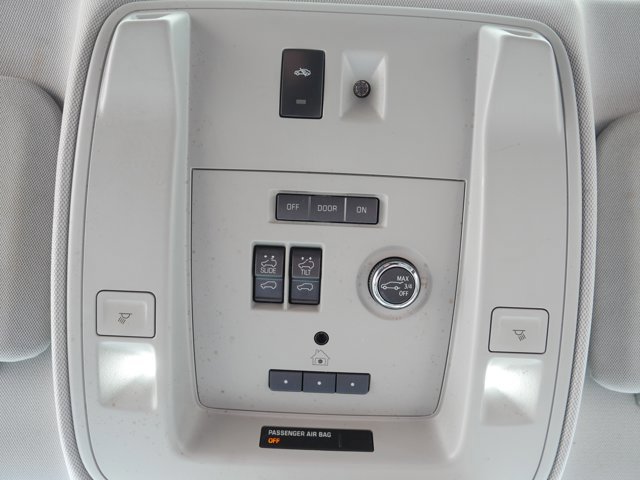 Used 2020 Chevrolet Suburban Premier image 29