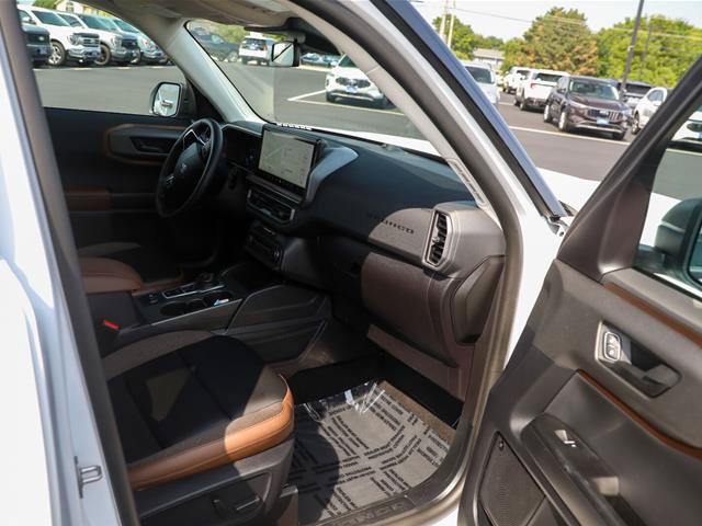 Certified 2025 Ford Bronco Sport Outer Banks w/ Outer Banks Tech Package+ AWD/4WD image 28