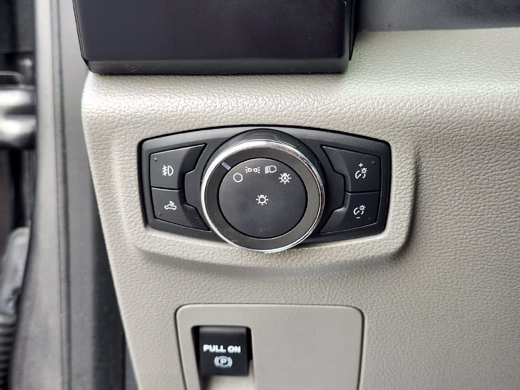 Certified 2018 Ford F150 XL w/ Equipment Group 101A Mid AWD/4WD image 23