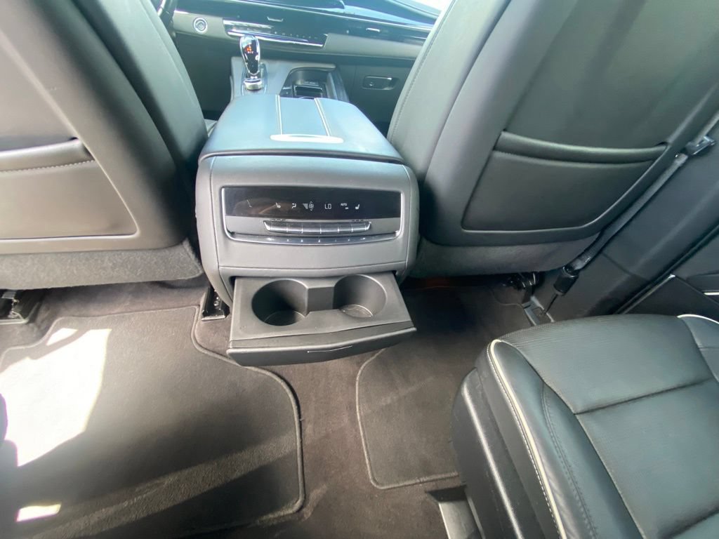 Used 2023 Cadillac Escalade Sport AWD/4WD image 26