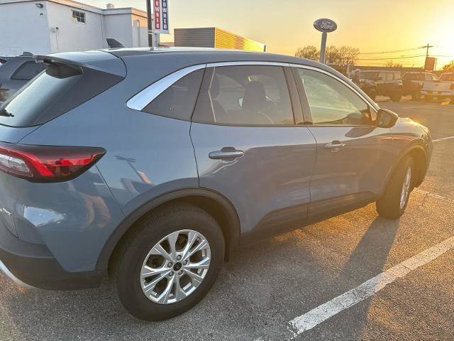 Certified 2023 Ford Escape Active AWD/4WD image 6