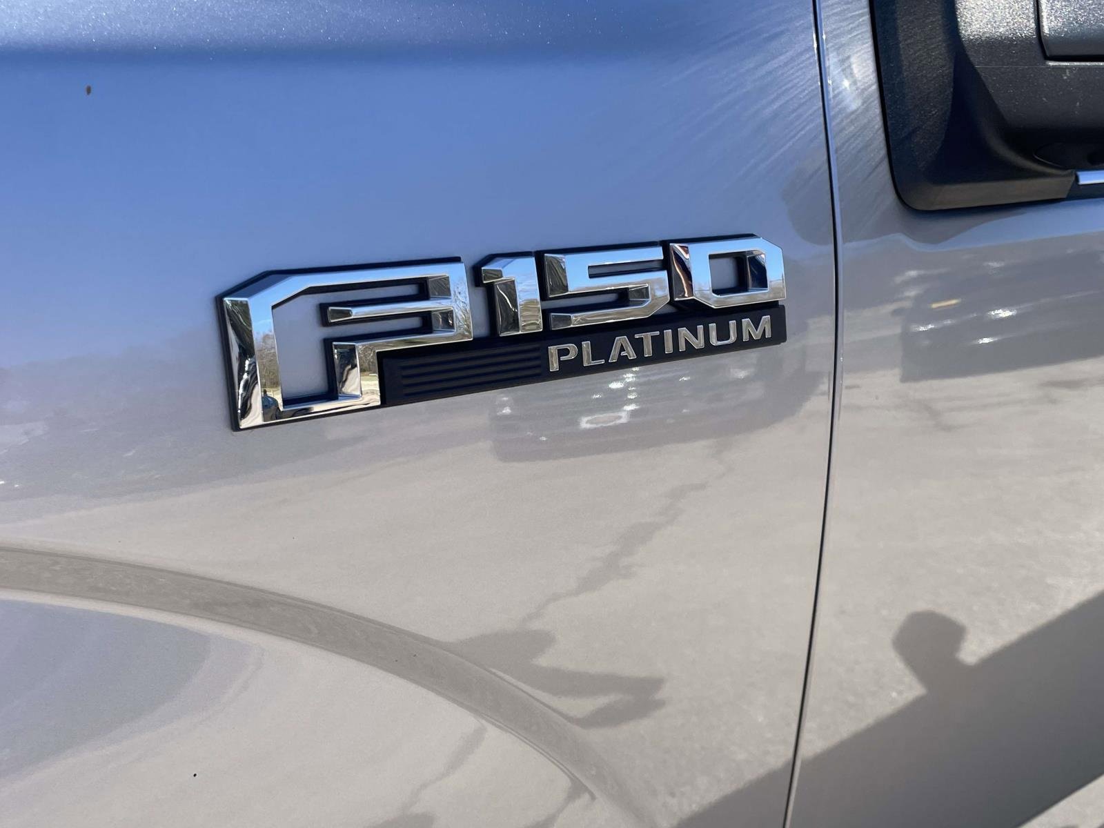 Certified 2020 Ford F150 Platinum w/ Equipment Group 701A Luxury image 9