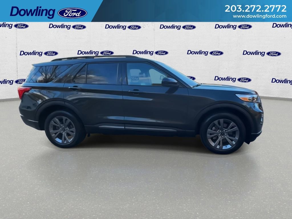 Certified 2022 Ford Explorer XLT w/ Equipment Group 202A image 6