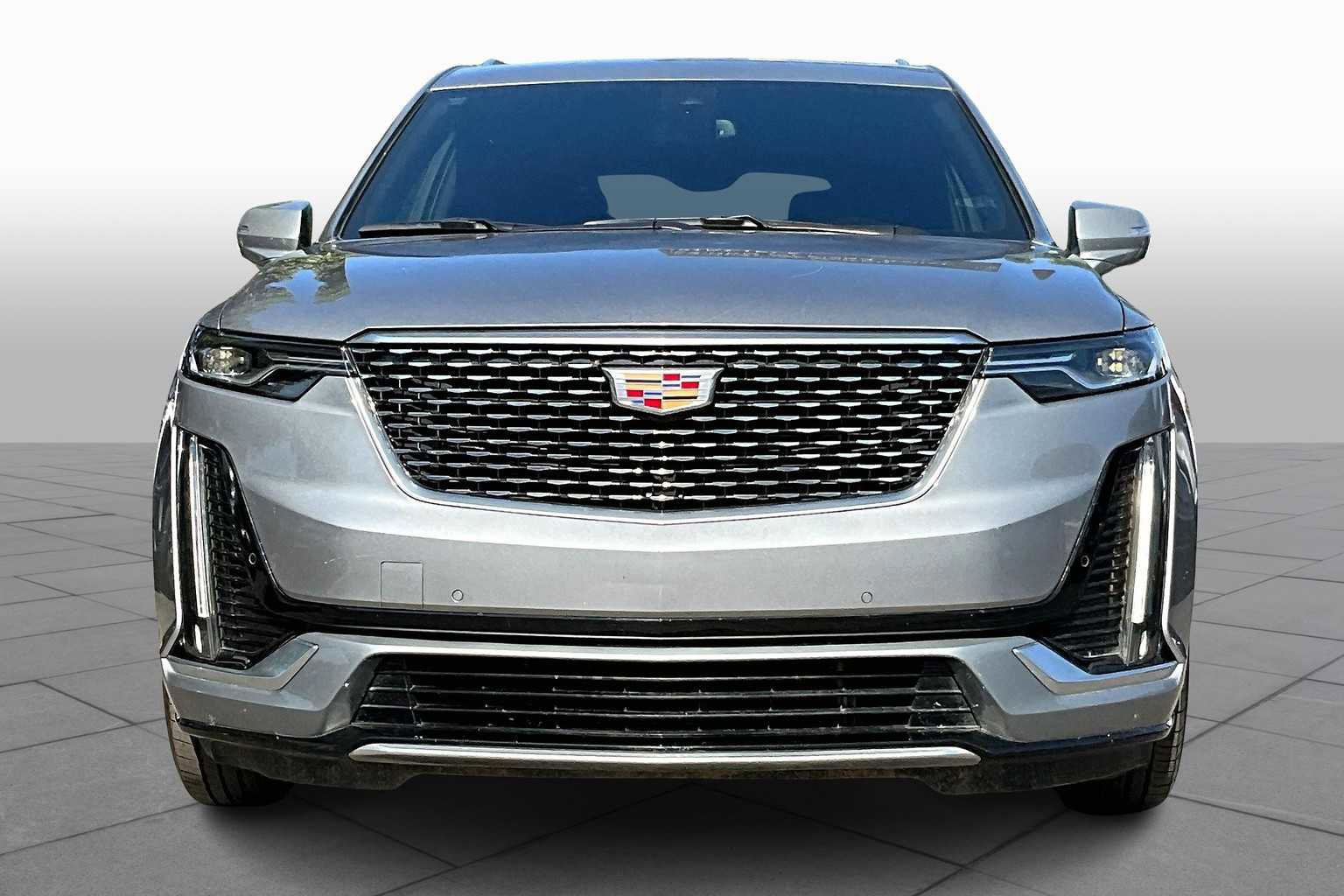 Used 2024 Cadillac XT6 Premium Luxury image 12