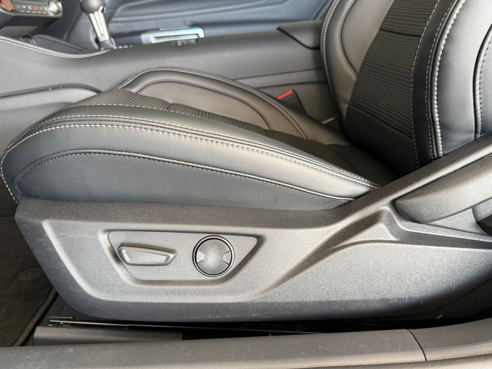 Certified 2026 Ford Mustang GT Premium RWD image 14