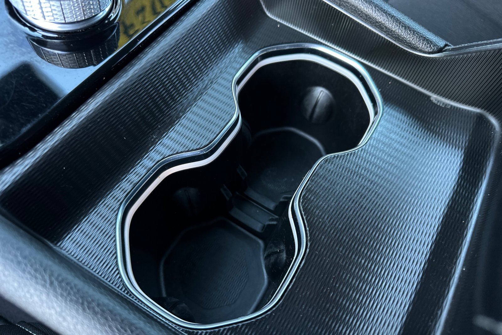 Used 2024 Jeep Grand Cherokee L Laredo image 30