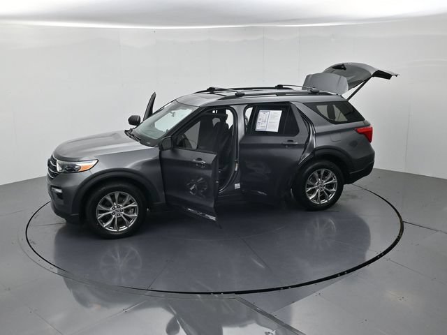 Certified 2023 Ford Explorer XLT w/ Equipment Group 202A AWD/4WD image 58
