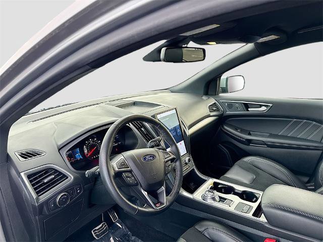 Certified 2022 Ford Edge ST image 9