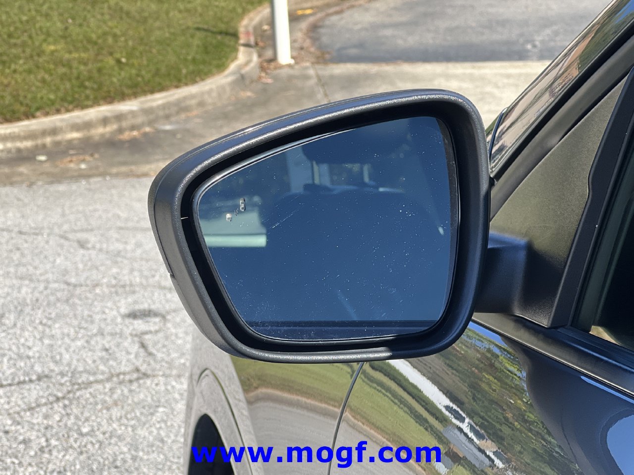 Certified 2024 Ford Escape ST-Line FWD image 28