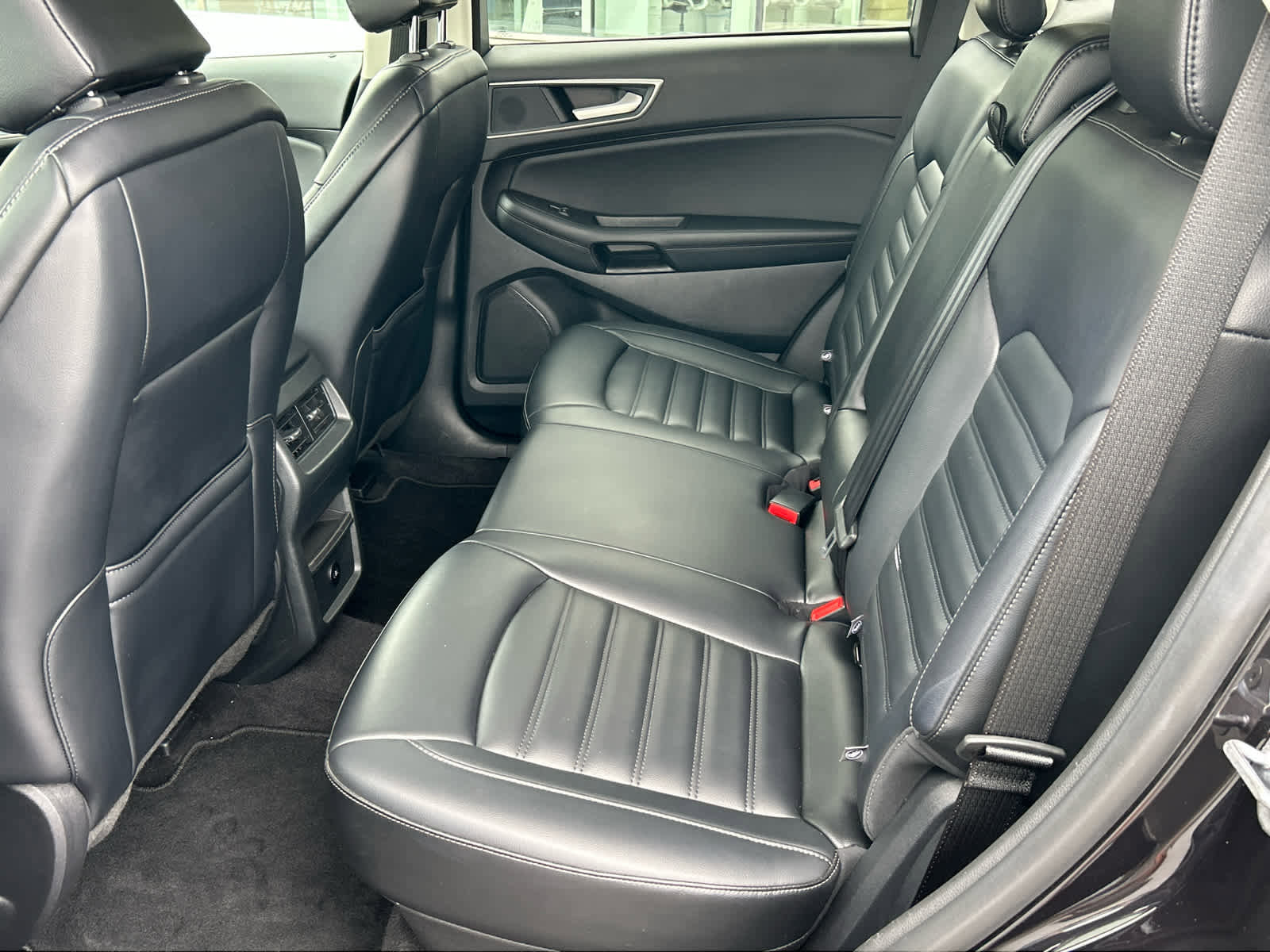 Certified 2024 Ford Edge SEL image 26