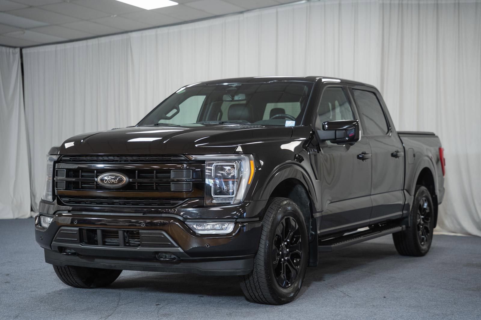 Certified 2023 Ford F150 Lariat w/ Equipment Group 502A High AWD/4WD image 3