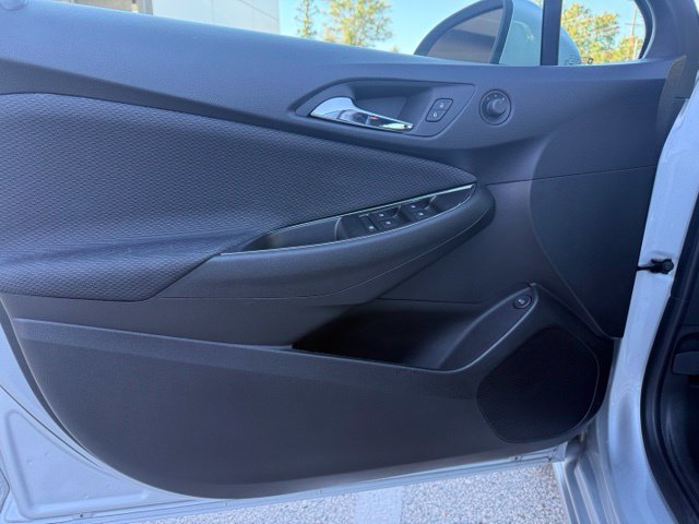 Used 2018 Chevrolet Cruze LT w/ Convenience Package FWD image 20