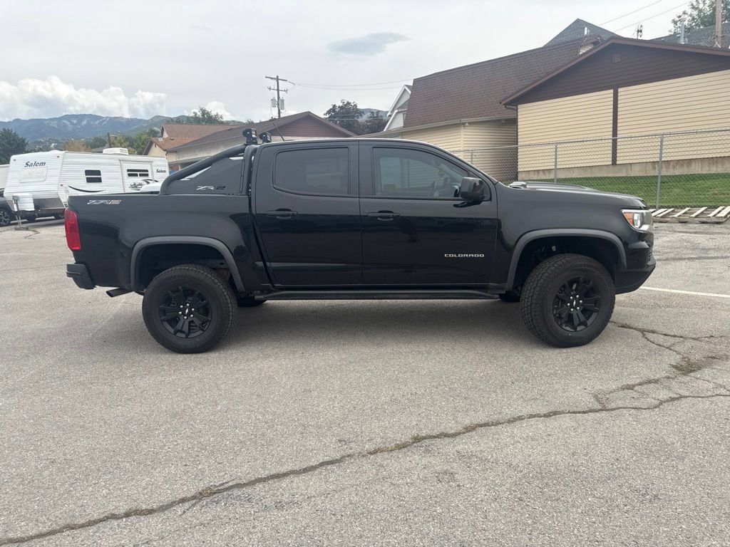 Used 2022 Chevrolet Colorado ZR2 w/ ZR2 Midnight Special Edition AWD/4WD image 3