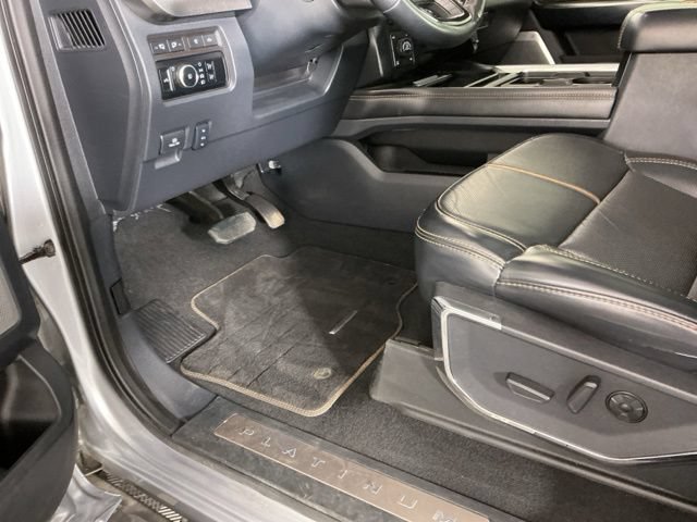 Certified 2024 Ford F350 Platinum w/ Tremor Off-Road Package AWD/4WD image 19