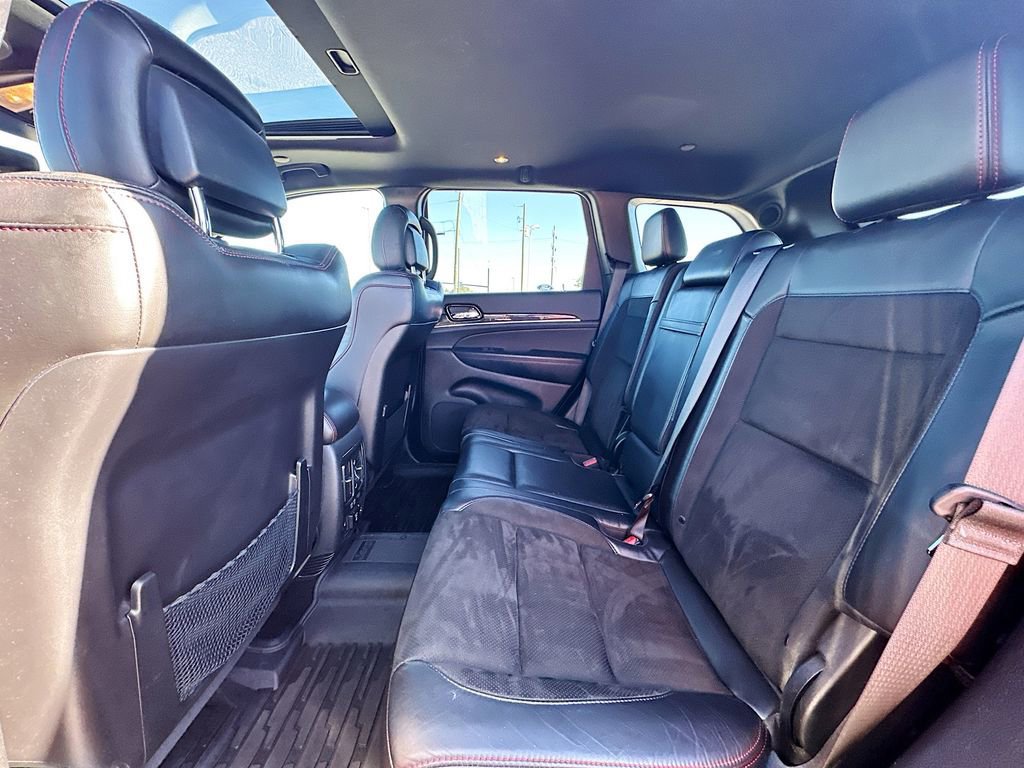 Used 2021 Jeep Grand Cherokee Trailhawk w/ Premium Lighting Group image 17