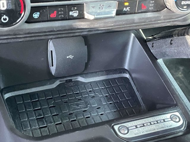 Certified 2024 Ford Bronco Badlands AWD/4WD image 18