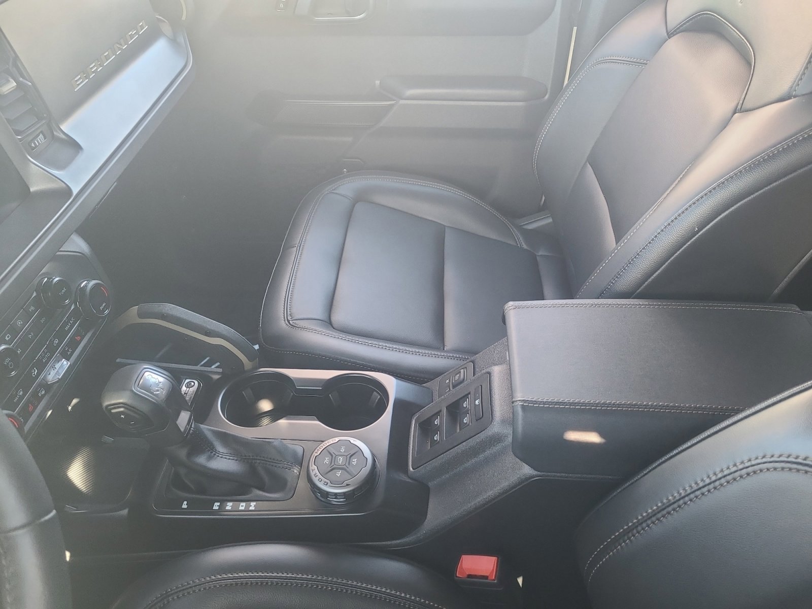 Certified 2025 Ford Bronco Badlands image 15