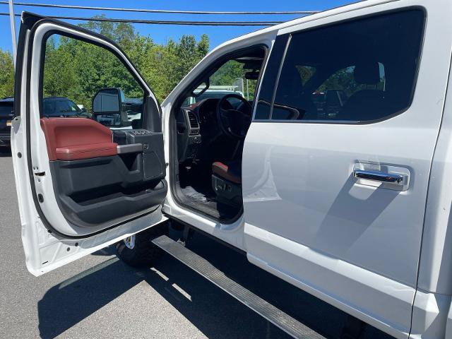 Certified 2022 Ford F350 Platinum AWD/4WD image 20