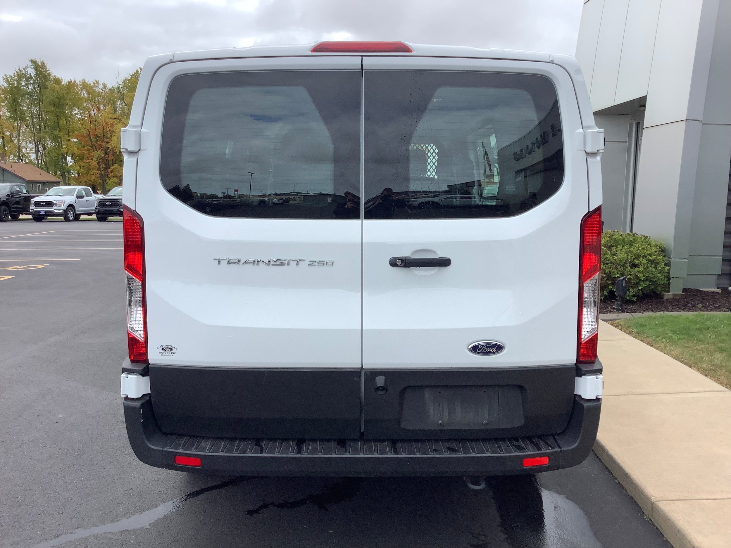 Certified 2024 Ford Transit 250 Low Roof w/ Exterior Upgrade Package RWD image 5
