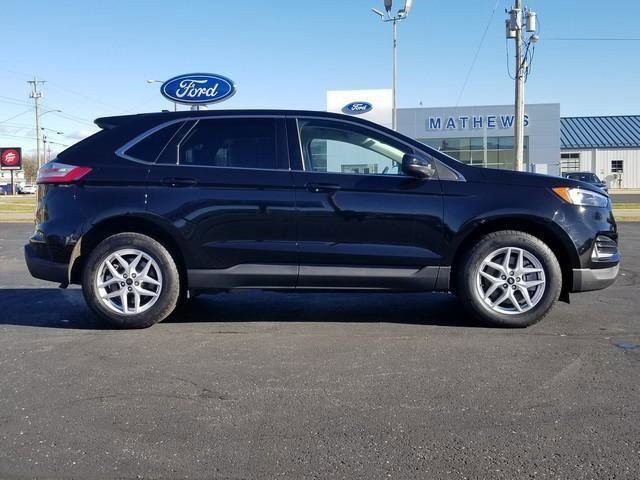 Certified 2024 Ford Edge SEL w/ Convenience Package image 2