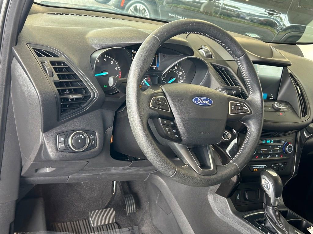 Certified 2019 Ford Escape SE AWD/4WD image 34