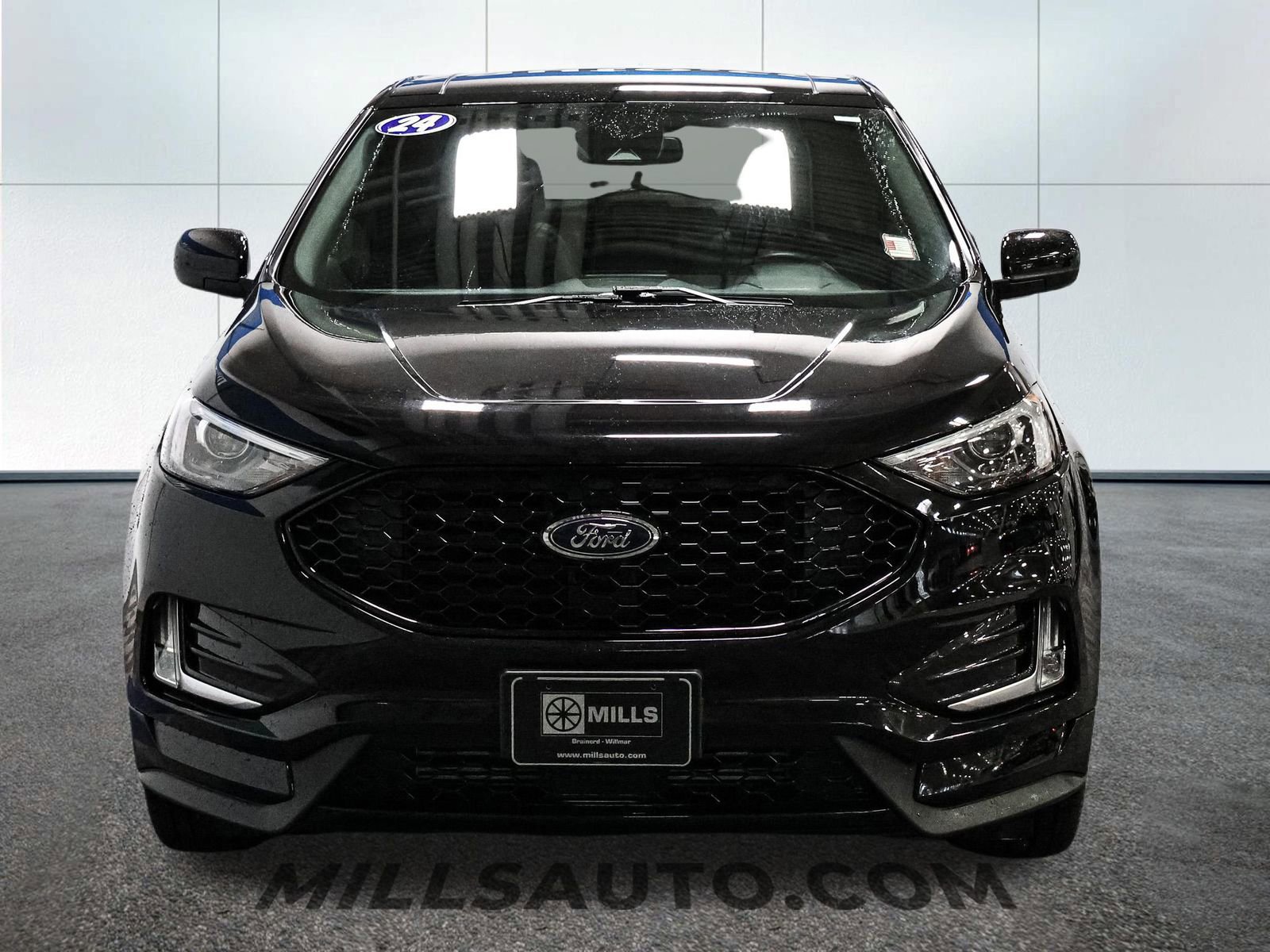 Certified 2024 Ford Edge ST-Line w/ Class II Trailer Tow Package AWD/4WD image 12